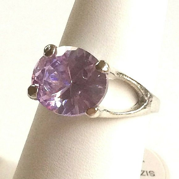 Amethyst Ring Size 7 Lavender Purple Cubic Zirconia Simulated Silver Plated - Picture 8 of 10